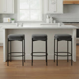 Mia Stool